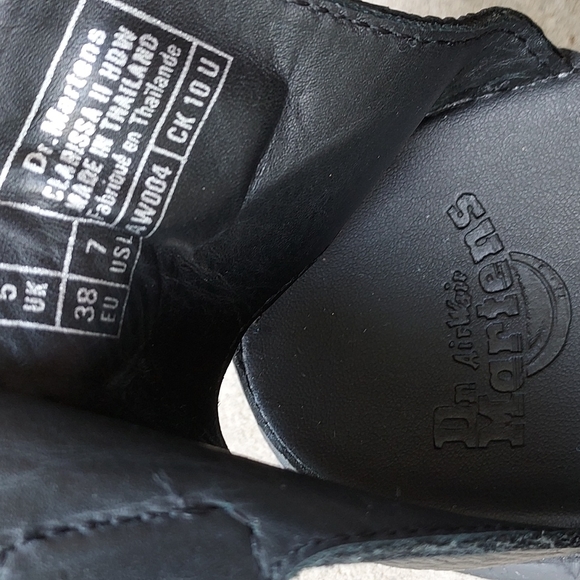 🖤NEW Dr. Martens Clarissa Hardware Sandal US7/UK5🖤 - Picture 6 of 11